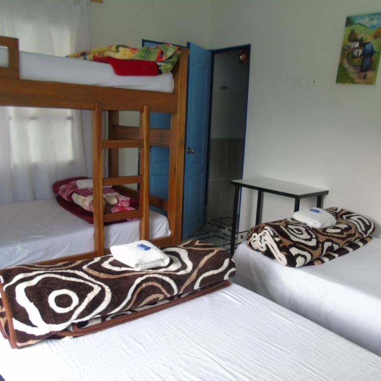 Vista Farallones Hostel - Bed in 4-Bed Mixed Dormitory Room - 8