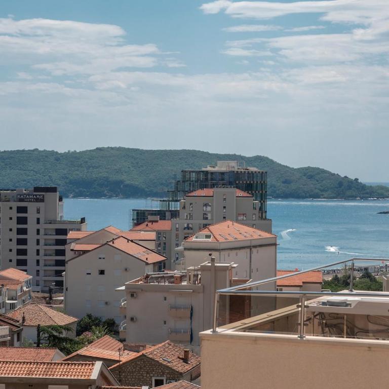 Becici Chic 1BR Condo swimming pool long term - Apartman sa 2 Spavaće Sobe - 11