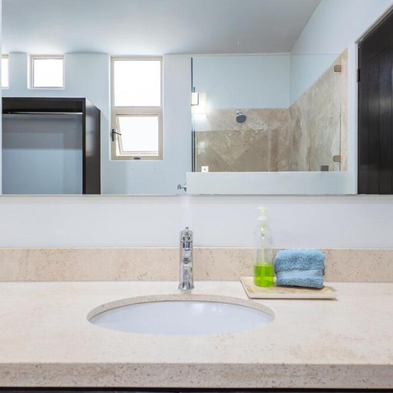 3BR Penthouse with Stunning Arch Views and Private Concierge 24 7 - Apartamento de 3 dormitorios - 14