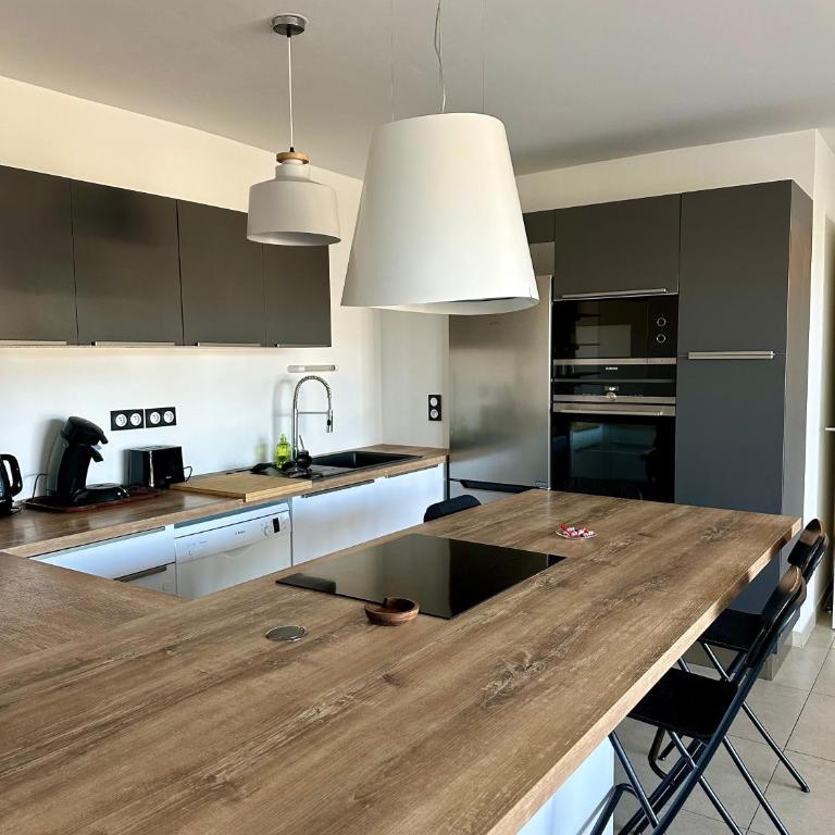 Très bel appartement - Apartment mit 2 Schlafzimmern - 2