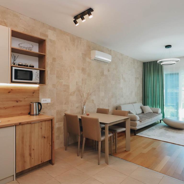 Sea&Rest Apartment - Three-Bedroom Apartment - 1
