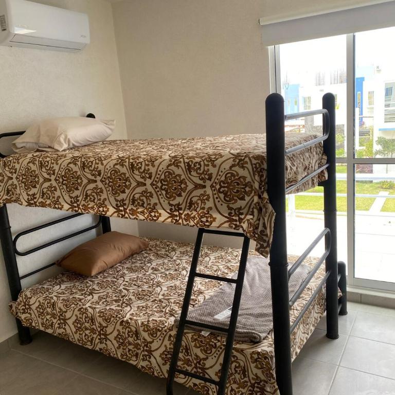 Punta Mar Diamante House for 6 people Pool and Beach - Casa de 2 dormitorios - 6