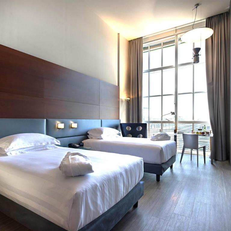 DoubleTree by Hilton Turin Lingotto - Camera King Deluxe - 2
