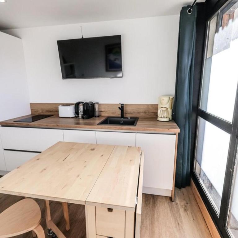 Résidence Menandiere - MENANDIERE APT E005 MAE-3581 - Appartement - 2