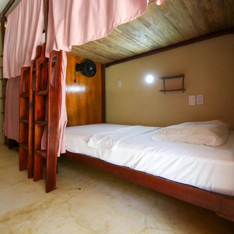 MAKAI BEACH HOSTEL - Cama individual en habitación compartida mixta - 2