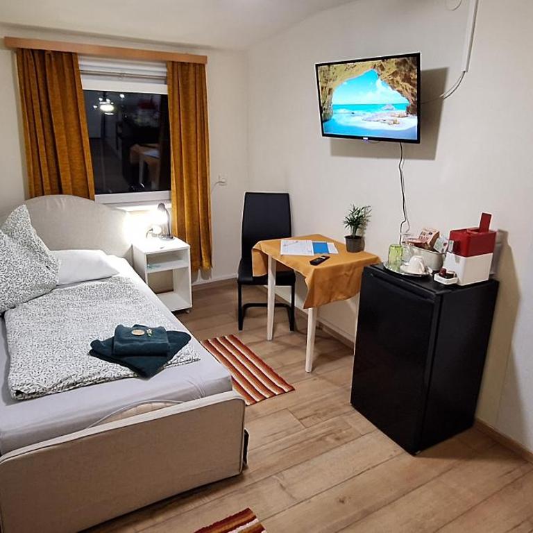 Haus Hoogendam - Camera Singola con Bagno in Comune - 1