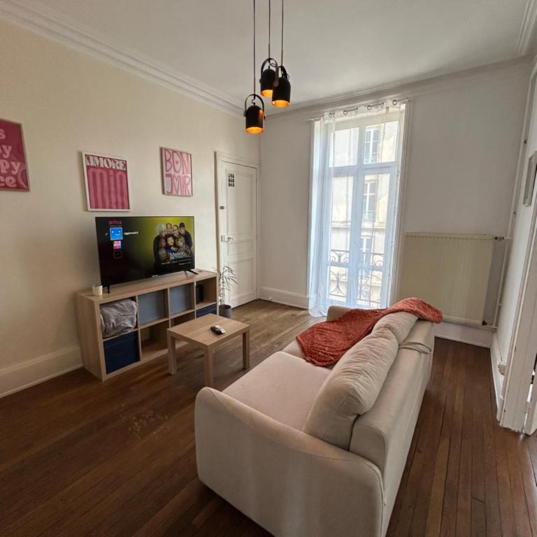 Bel appartement centre gare - Appartement 2 Chambres - 32