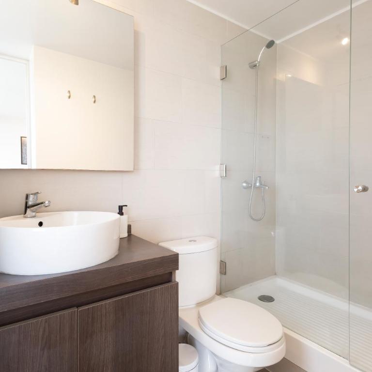 Depto con calefacción a pasos del Parque Arauco - Two-Bedroom Apartment - 41