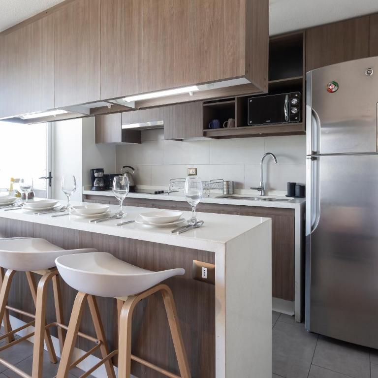 Depto con calefacción a pasos del Parque Arauco - Two-Bedroom Apartment - 14