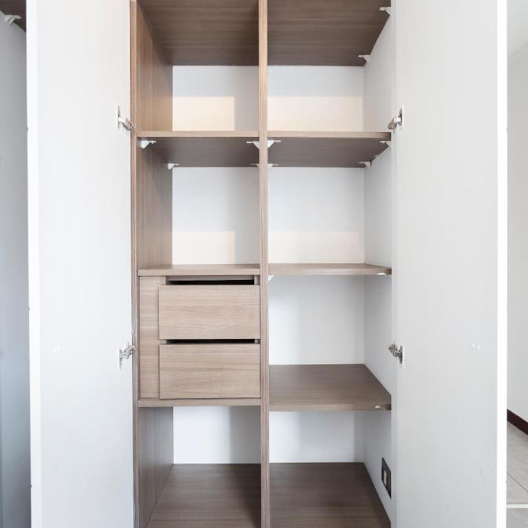 Depto con calefacción a pasos del Parque Arauco - Two-Bedroom Apartment - 40