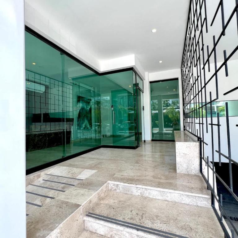Luxury Apartment top location! - Deluxe Apartment - 5