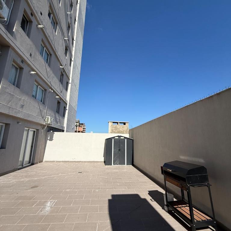 Modern,balcony,pool in front of RioIv terminal - Apartamento de 1 dormitorio - 22