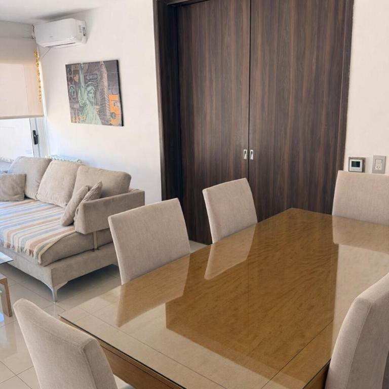 Modern,balcony,pool in front of RioIv terminal - Apartamento de 1 dormitorio - 40