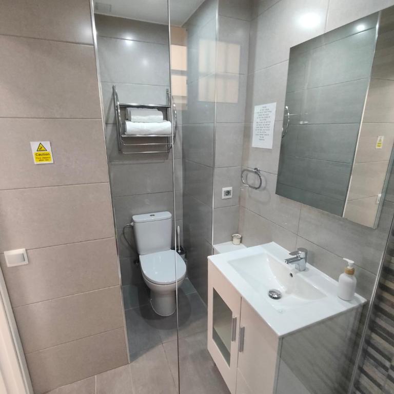 Luminoso y acogedor estudio cerca del mar y ocio - Apartamento de 1 dormitorio - 11