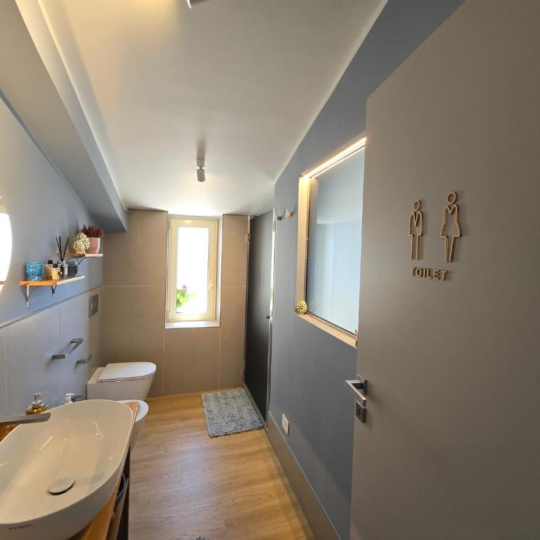 SuiteLina - Appartamento con Vista e Balcone - 17