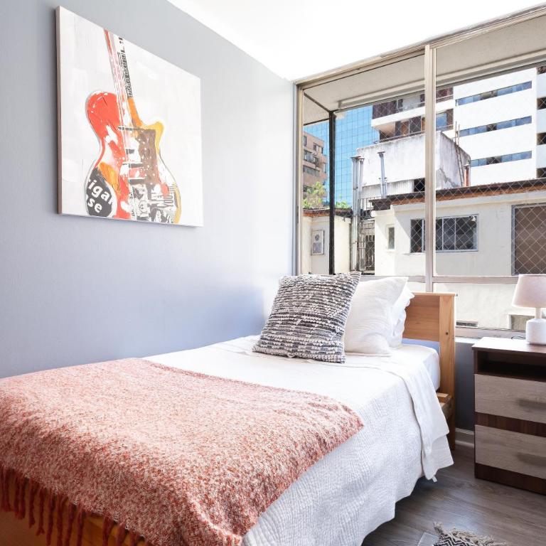 Acogedor departamento en Barrio el Golf con Aire acondicionadoCercano a Costanera Center y MUT - Three-Bedroom Apartment - 32