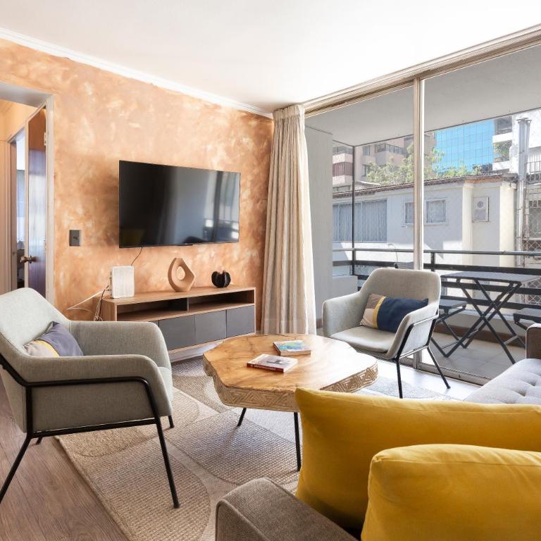 Acogedor departamento en Barrio el Golf con Aire acondicionadoCercano a Costanera Center y MUT - Three-Bedroom Apartment - 8