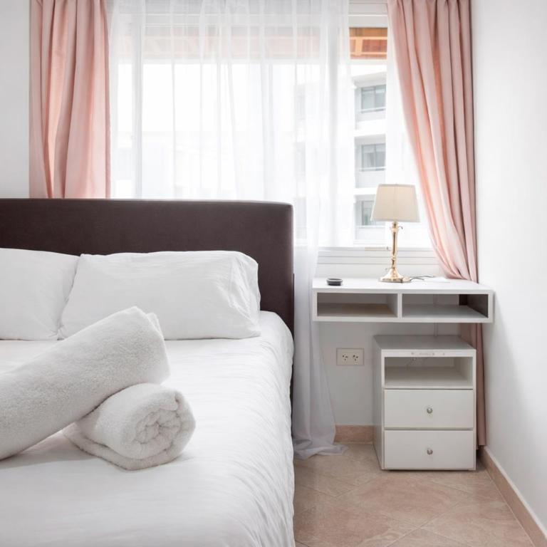 Coliving Compostela - Habitación Doble con baño privado - 5