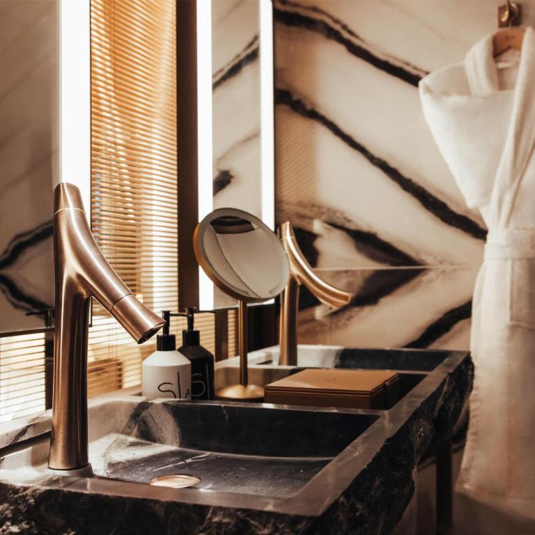 Hotel SAX Paris, LXR Hotels & Resorts - Chambre Lits Jumeaux Deluxe - 2