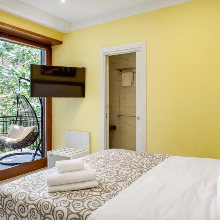 AR ROOMS ROME By RHR - Camera Matrimoniale Deluxe con Balcone - 3