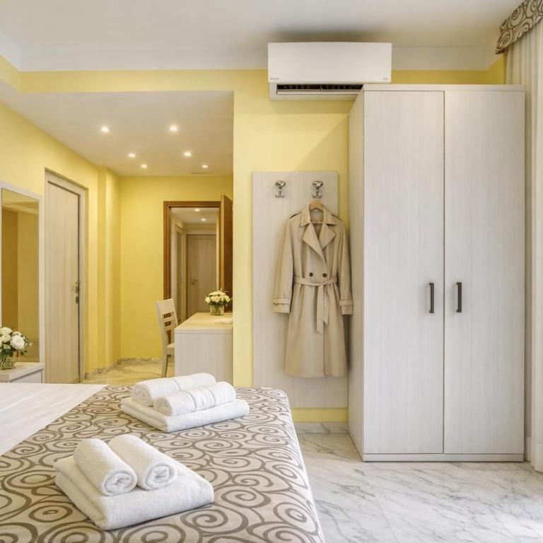 AR ROOMS ROME By RHR - Camera Matrimoniale Deluxe con Balcone - 2