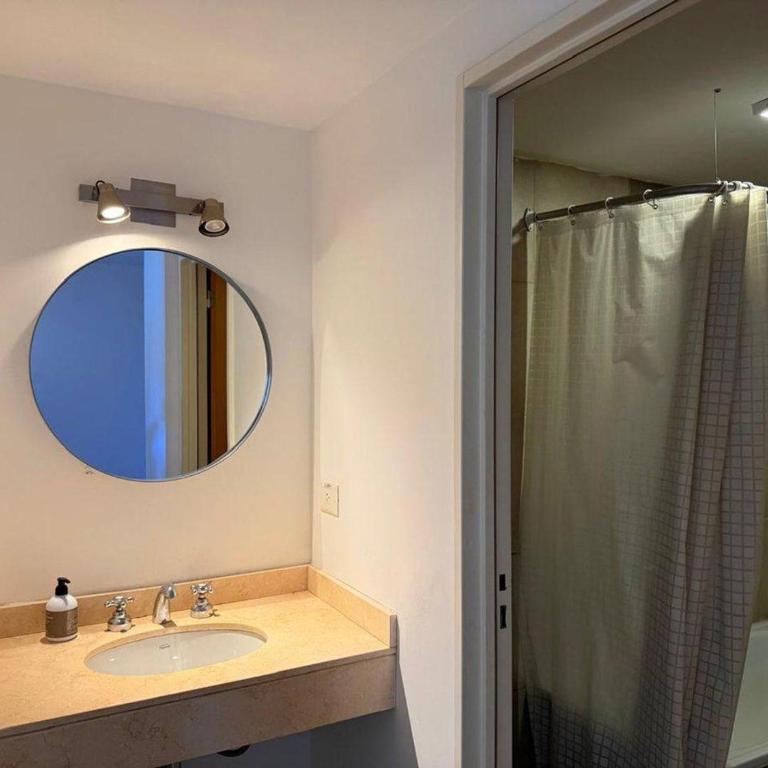 Apart Central plaza catedral Francisco Pascasio 618 San Carlos de Bariloche - Apartamento de 3 dormitorios - 22