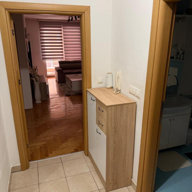 Family apartment, minimum 2 nights, quiet, airport - One-Bedroom Apartment - 2