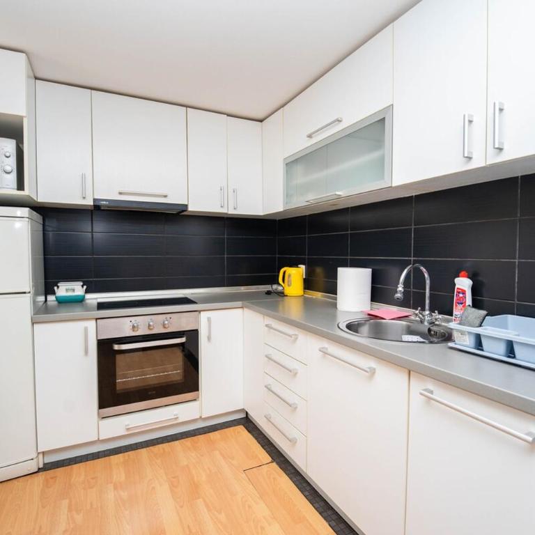 Heart of the City - Apartman sa 2 Spavaće Sobe - 11