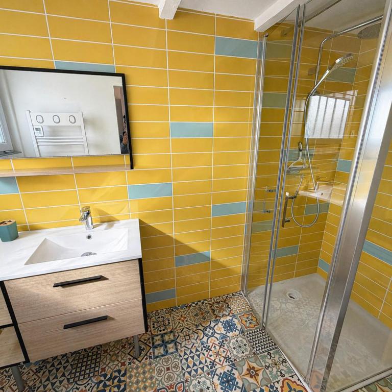 Maison rénovée proche plage, jardin clos, terrasse et parking privé - FR-1-22-353 - Maison de Vacances - 4