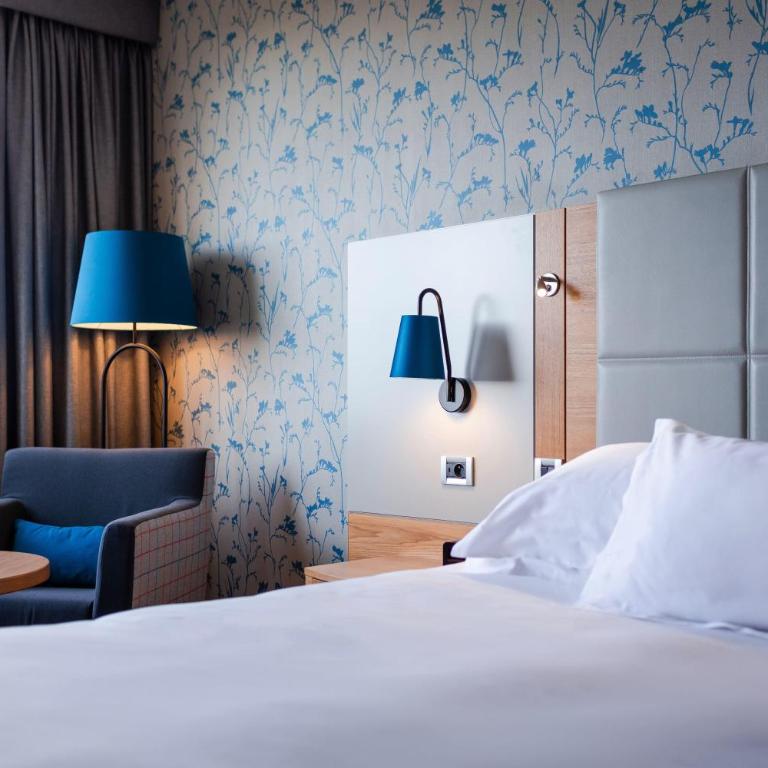 Hilton Strasbourg - Chambre Lit King-Size Deluxe - 1