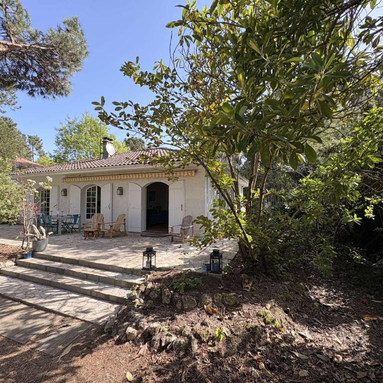Villa calme, animaux admis - 7 pers. - FR-1-736-80 - Villa - 15