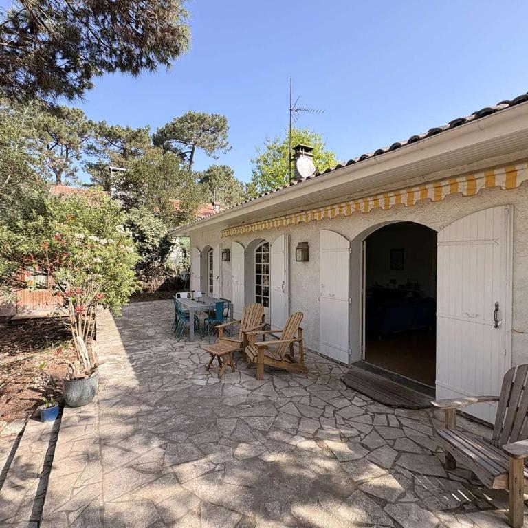 Villa calme, animaux admis - 7 pers. - FR-1-736-80 - Villa - 16