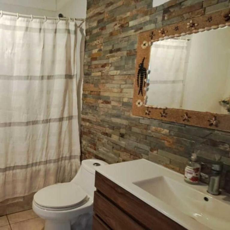 Hare Te Maori - Three-Bedroom House - 24