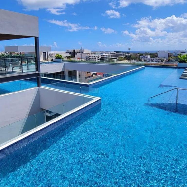 Modern 2BR Condo with Rooftop Pool Near 5th Ave - One-Bedroom Apartment - 11