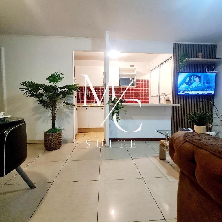 Departamento 3 Hab, primer piso. Sector sur - Three-Bedroom Apartment with Balcony - 8