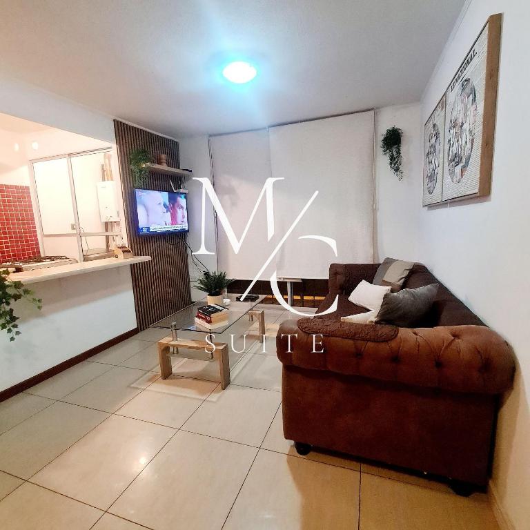 Departamento 3 Hab, primer piso. Sector sur - Three-Bedroom Apartment with Balcony - 10