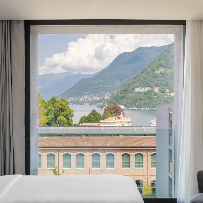 Hilton Lake Como - Camera Premium Doppia con Letti Singoli con Vista Lago - 2