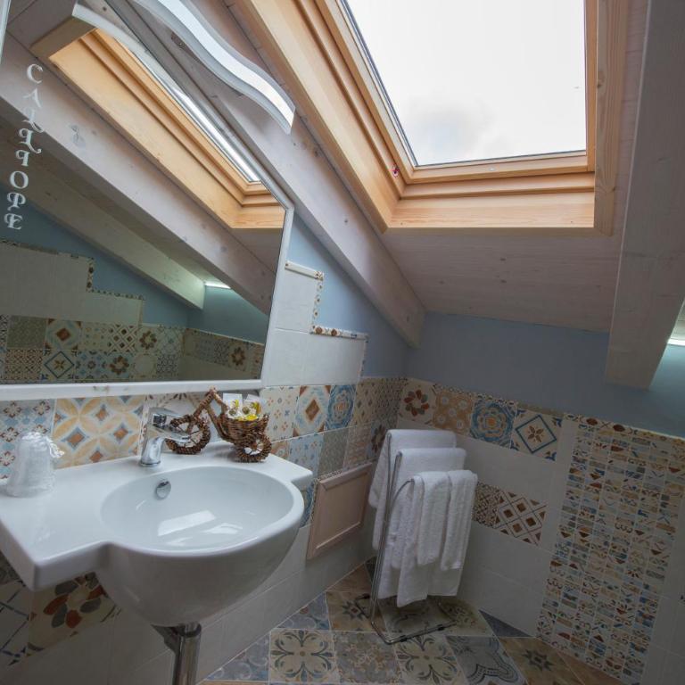 Residenza Donna Giovanna - Executive Suite with Sea View - 1