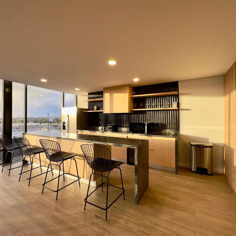 Lux Condo San Ysidro Border - Apartment - 32
