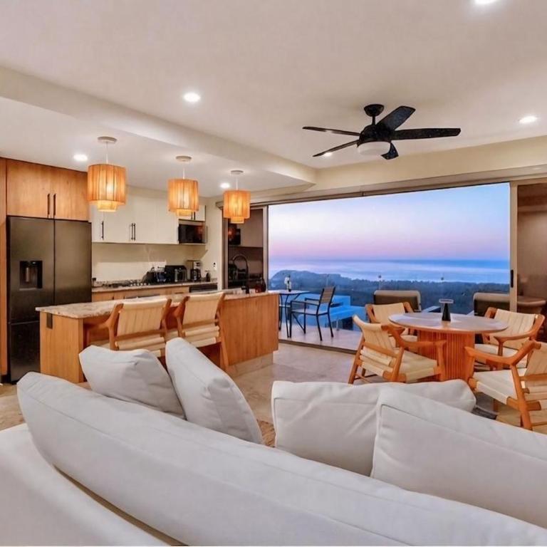 Private Rooftop Pool - Ocean View Romantic Getaway - Apartamento - 1