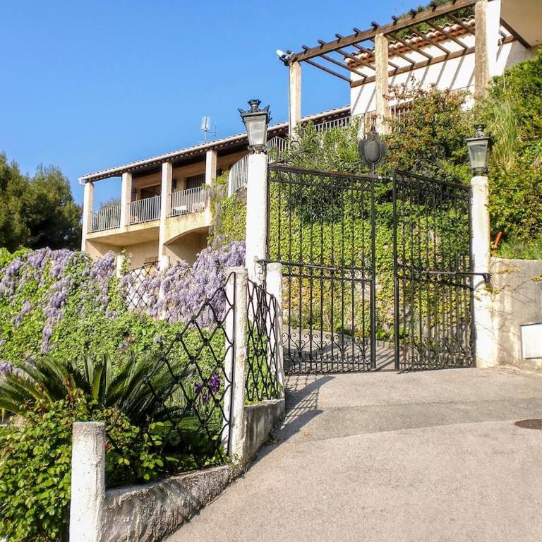 Cagnes-sur-Mer Villa Sea View & Close to Beach - Villa - Vue sur Mer - 16