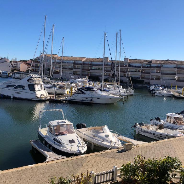 Appartement vue sur marina, piscine - 4 pers. - One-Bedroom Apartment - 4