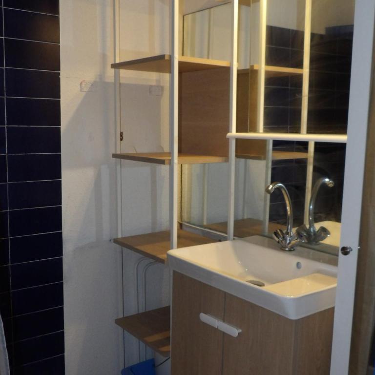 Appartement vue sur marina, piscine - 4 pers. - One-Bedroom Apartment - 10