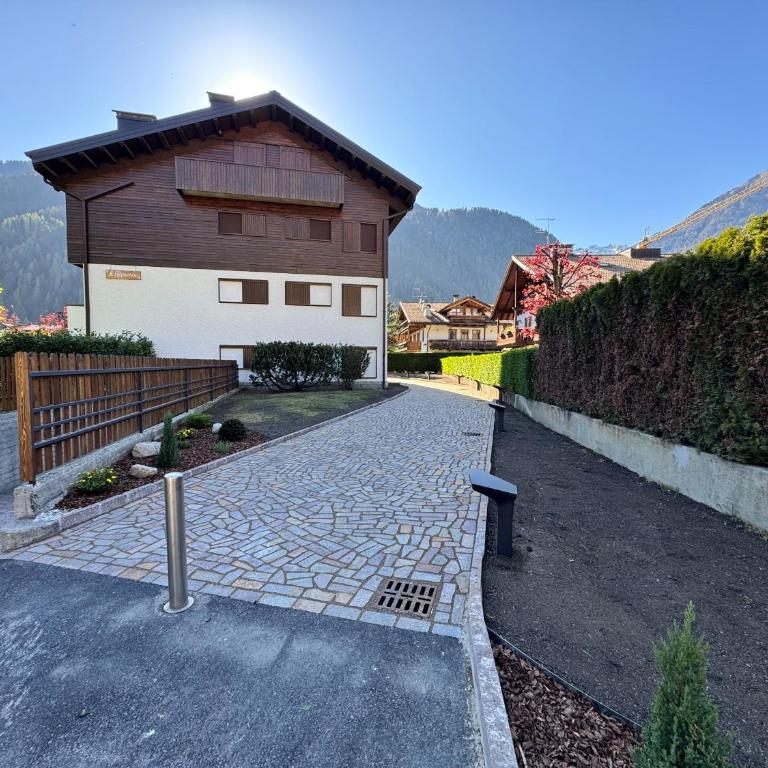Appartamenti Residenza Alpina - Appartamento con 1 Camera da Letto, Balcone e Vista Montagna - 13