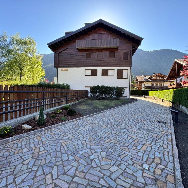 099 Trilocale ristrutturato, Pinzolo centro - Apartment mit Balkon - 16