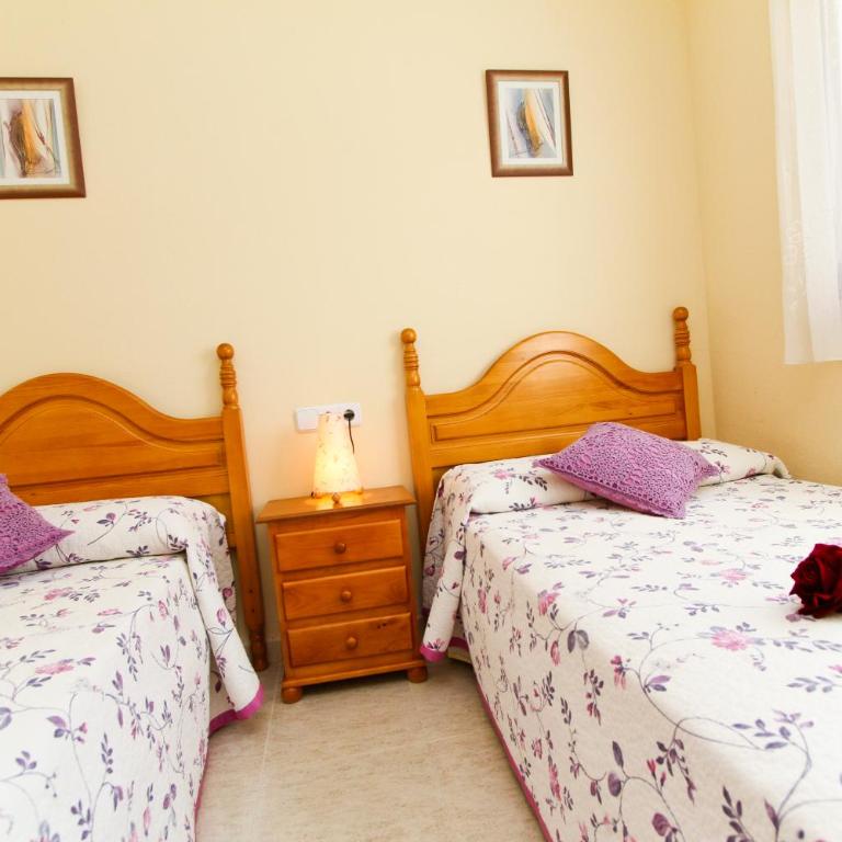 Olivers Planet Costa Dorada - Three-Bedroom Vacation Home - 25