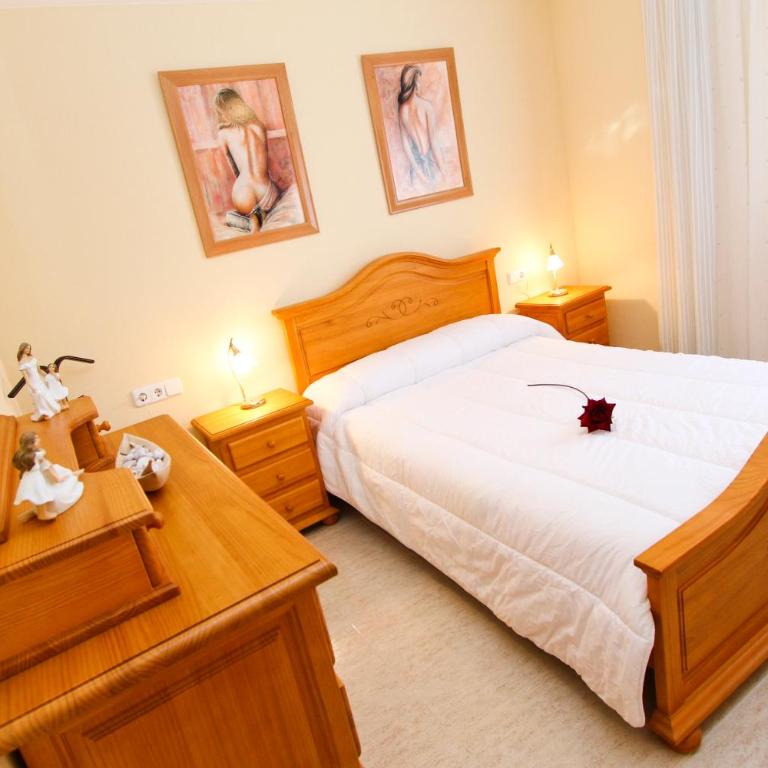 Olivers Planet Costa Dorada - Three-Bedroom Vacation Home - 15