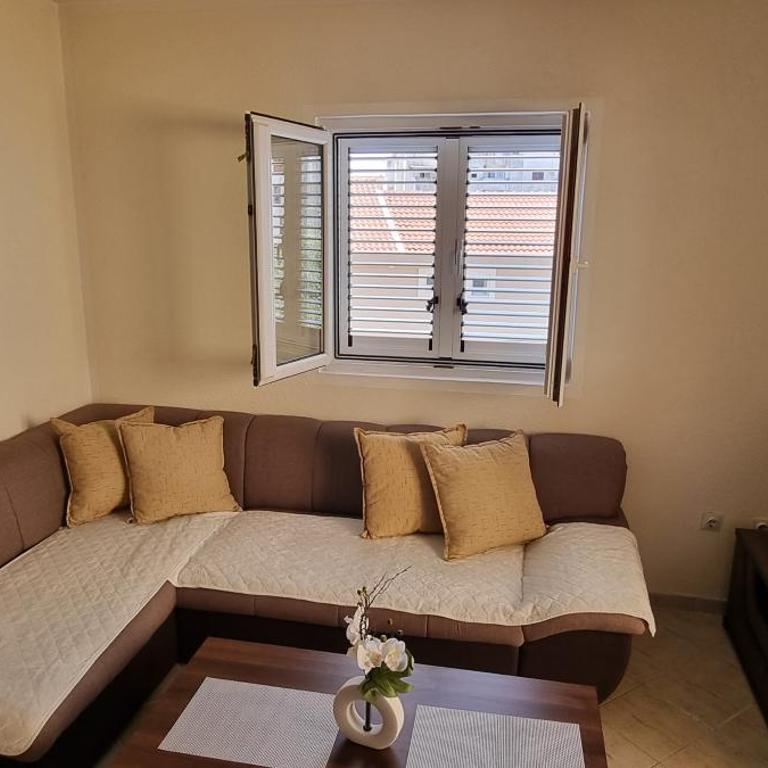 2 room apartman Budva - Two-Bedroom Apartment - 2