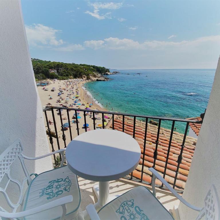 Hotel Costa Brava - Habitación Doble Superior con vistas al mar - 1 o 2 camas - 4