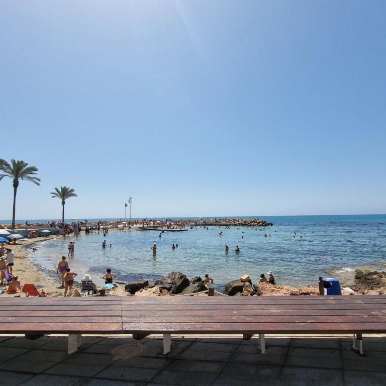 Torrevieja 2 BR and Parking - Apartamento - 23